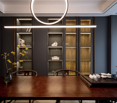 两男一女一床一添一摸_优青青在线观看国产详情介绍无限公司